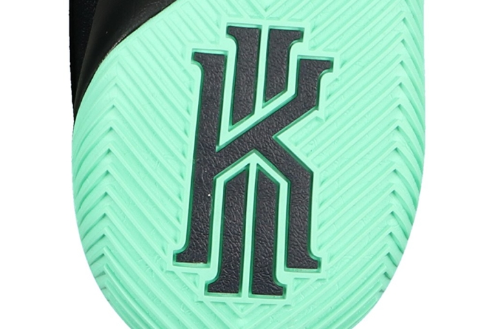 Nike Kyrie 2 outsole logo
